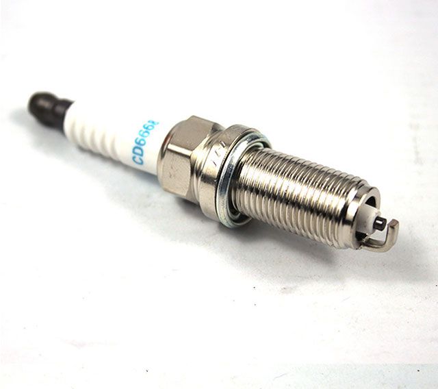 CD6668 DFM Spark Plug LFR6A